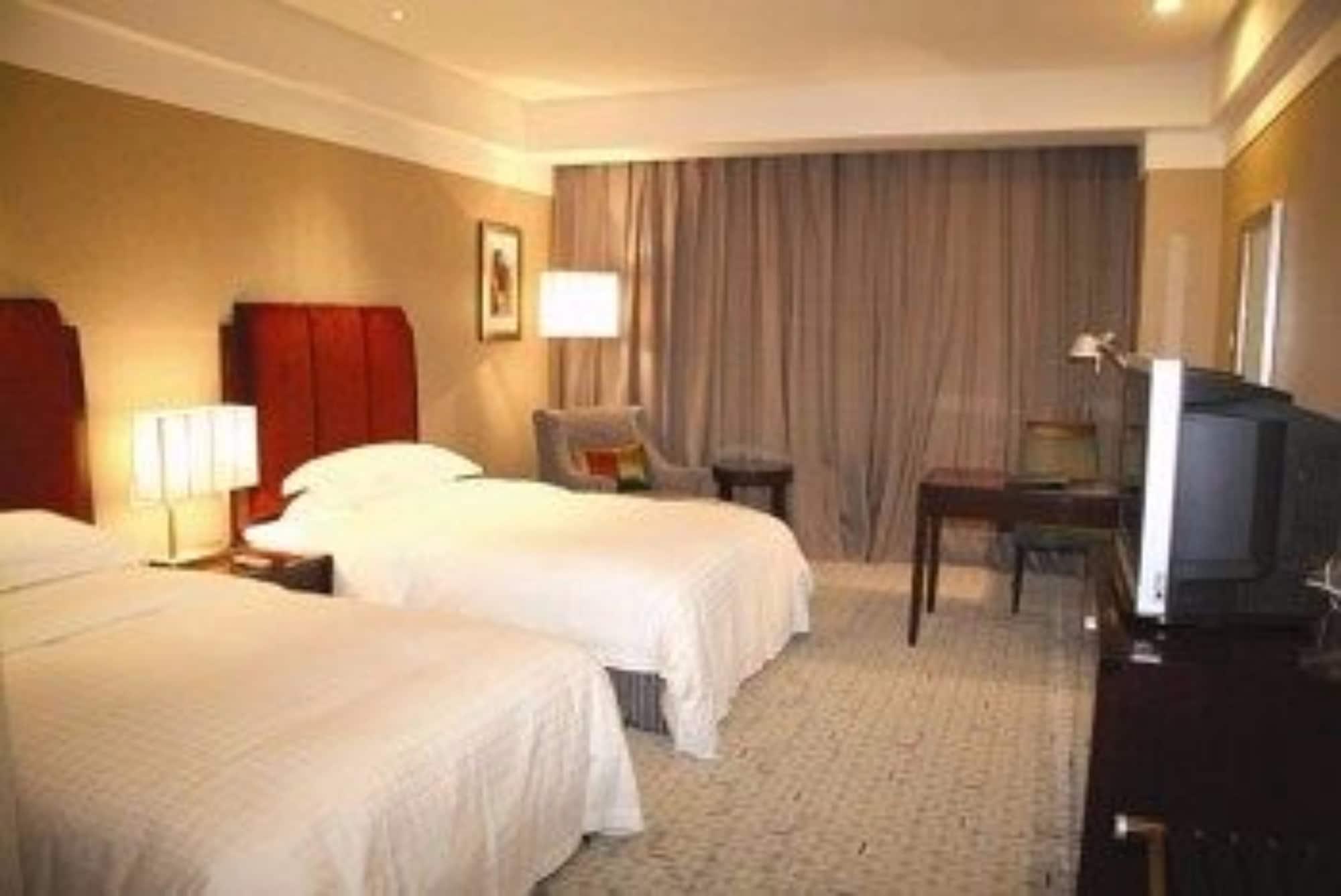 Ruiwan New Century Hotel Тиендзин Екстериор снимка