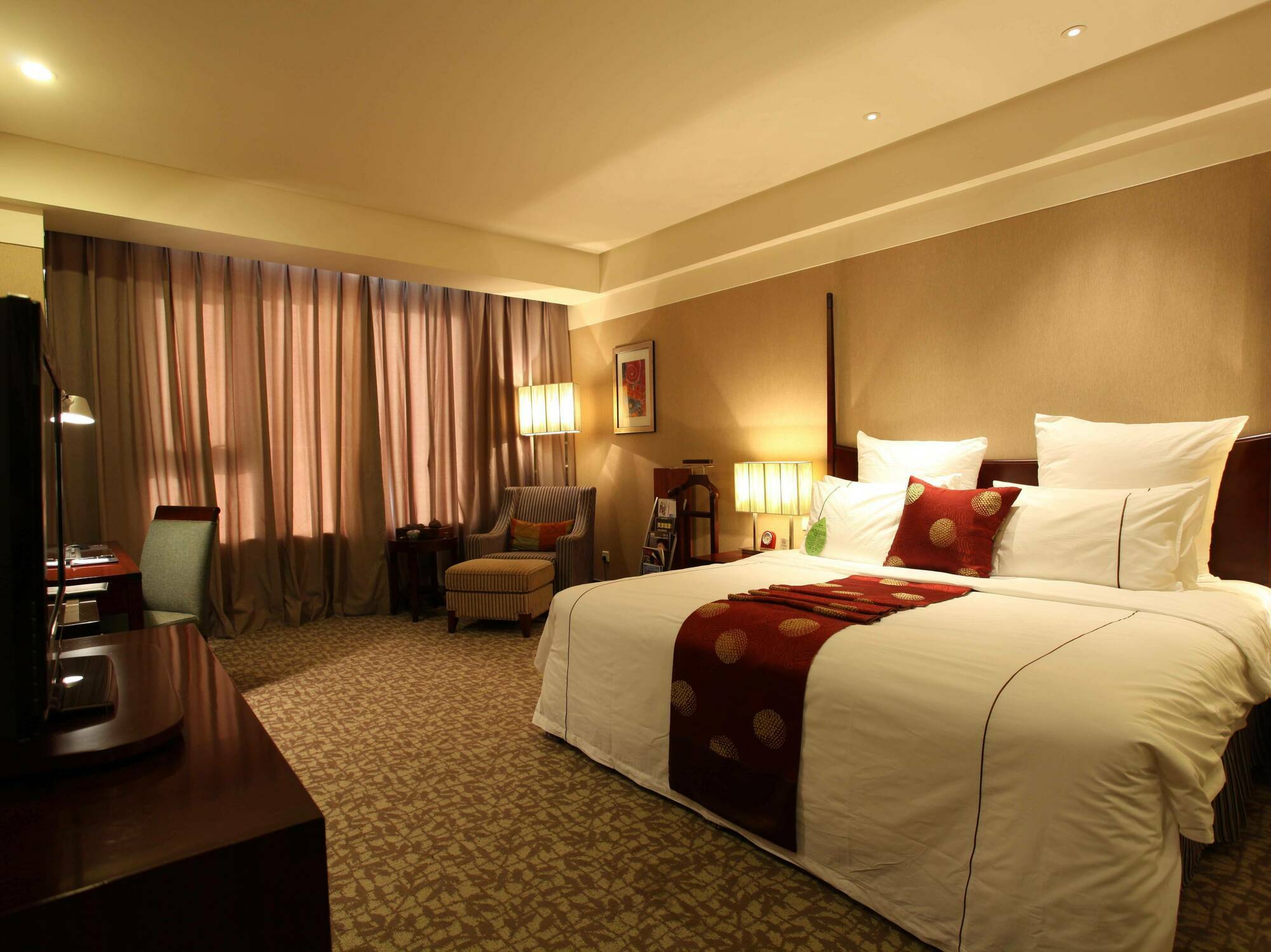 Ruiwan New Century Hotel Тиендзин Екстериор снимка